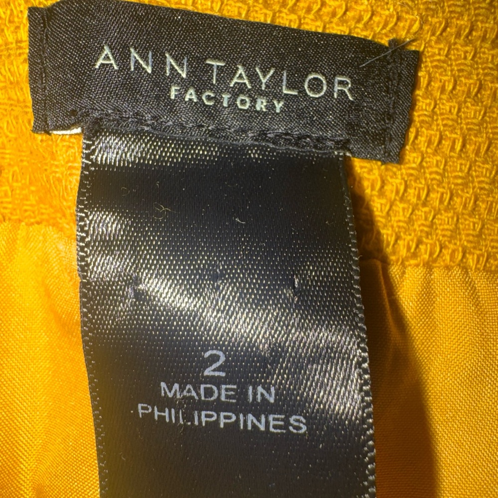 Ann Taylor Yellow Pencil Skirt - Picture 5 of 7